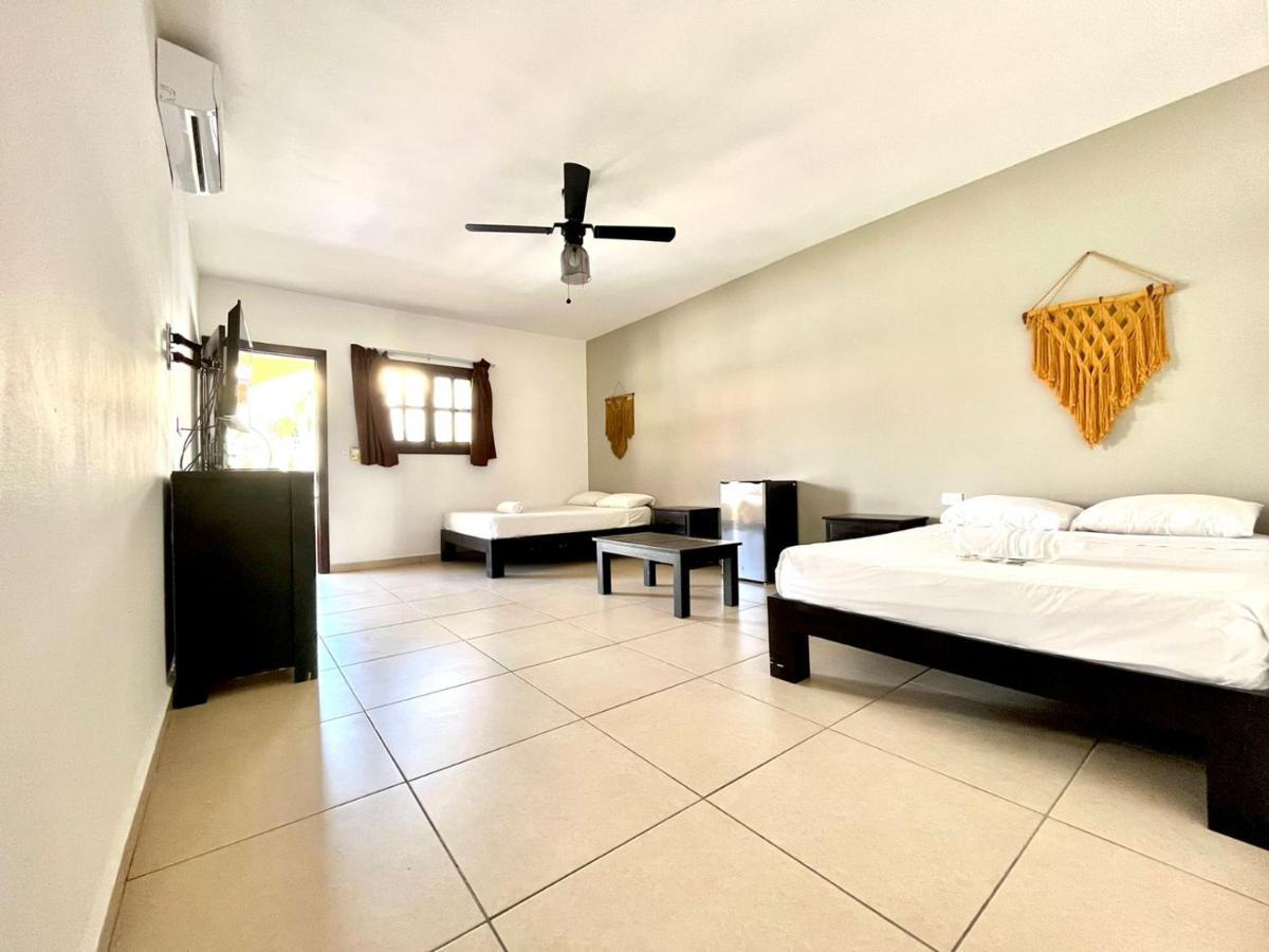 We Playa Hotel Playa del Carmen Exterior foto